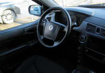 Подержанный автомобиль SsangYong Kyron 2012 года (9 фото)