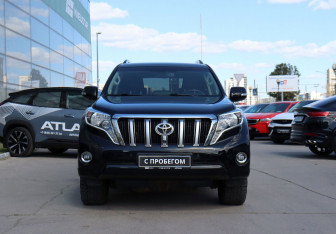 Подержанный автомобиль Toyota Land Cruiser Prado 2017 года (2 фото)