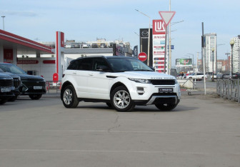 Подержанный автомобиль Land Rover Range Rover Evoque 2012 года (3 фото)