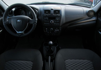 Подержанный автомобиль LADA (ВАЗ) Granta Sedan 2023 года (13 фото)