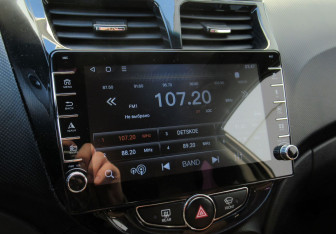 Подержанный автомобиль Hyundai Solaris Sedan 2013 года (14 фото)