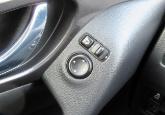 Подержанный автомобиль Nissan X-Trail 2019 года (16 фото)