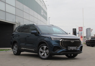Подержанный автомобиль Geely Okavango 2023 года (3 фото)