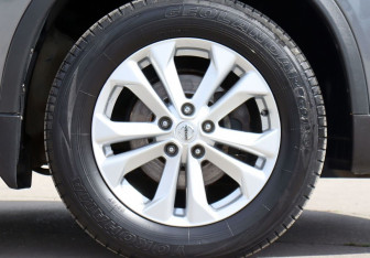 Подержанный автомобиль Nissan X-Trail 2018 года (9 фото)