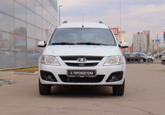 Подержанный автомобиль LADA (ВАЗ) Largus Wagon 2017 года (2 фото)