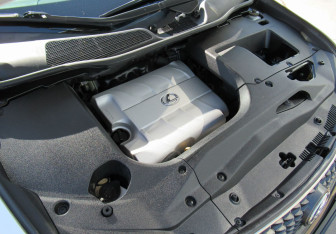 Подержанный автомобиль Lexus RX 2010 года (10 фото)