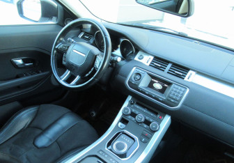Подержанный автомобиль Land Rover Range Rover Evoque 2014 года (12 фото)
