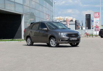 Подержанный автомобиль LADA (ВАЗ) Granta Hatchback 2020 года (3 фото)