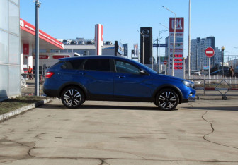 Подержанный автомобиль LADA (ВАЗ) Vesta Wagon 2021 года (4 фото)