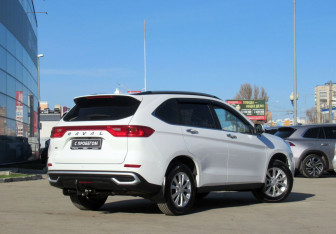 Подержанный автомобиль Haval M6 2024 года (5 фото)