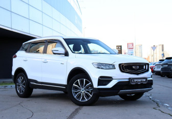 Подержанный автомобиль Geely Atlas Pro 2023 года (3 фото)