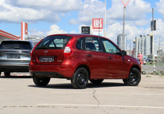 Подержанный автомобиль LADA (ВАЗ) Kalina Hatchback 2017 года (5 фото)