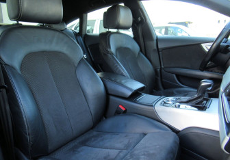 Подержанный автомобиль Audi A7 2014 года (10 фото)