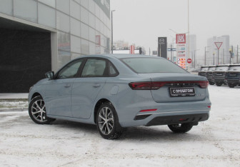 Подержанный автомобиль Geely Emgrand 2024 года (7 фото)