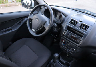 Подержанный автомобиль LADA (ВАЗ) Granta Sedan 2023 года (15 фото)