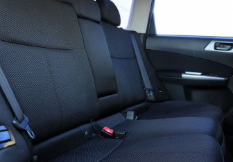 Подержанный автомобиль Subaru Forester Suv 2011 года (14 фото)