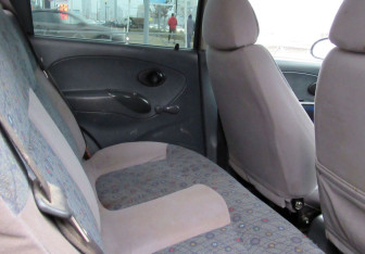 Подержанный автомобиль Daewoo Matiz 2010 года (11 фото)
