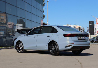 Подержанный автомобиль Geely Emgrand 2023 года (7 фото)