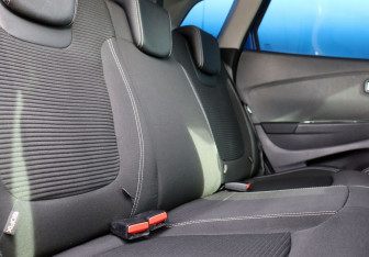 Подержанный автомобиль Renault Kaptur 2020 года (12 фото)