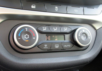 Подержанный автомобиль LADA (ВАЗ) Vesta Wagon 2020 года (18 фото)