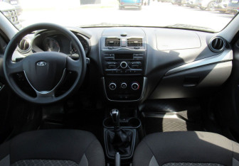 Подержанный автомобиль LADA (ВАЗ) Granta Hatchback 2020 года (12 фото)