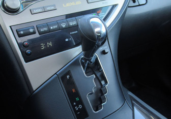 Подержанный автомобиль Lexus RX 2014 года (21 фото)