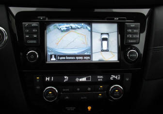 Подержанный автомобиль Nissan X-Trail 2019 года (17 фото)