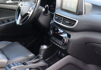 Подержанный автомобиль Hyundai Tucson 2018 года (21 фото)