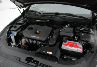 Подержанный автомобиль Hyundai Sonata 2017 года (10 фото)