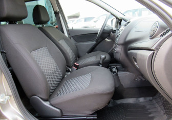 Подержанный автомобиль LADA (ВАЗ) Granta Sedan 2021 года (10 фото)