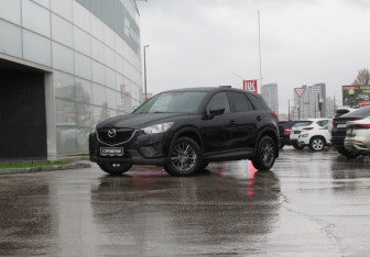 Подержанный автомобиль Mazda CX-5 2013 года (20 фото)