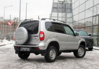 Подержанный автомобиль Chevrolet Niva 2019 года (5 фото)