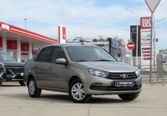 Подержанный автомобиль LADA (ВАЗ) Granta Sedan 2021 года (3 фото)