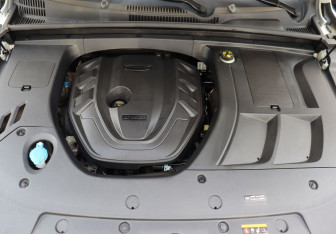 Подержанный автомобиль Geely Tugella 2023 года (23 фото)