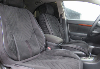 Подержанный автомобиль Toyota Avensis Sedan 2008 года (10 фото)