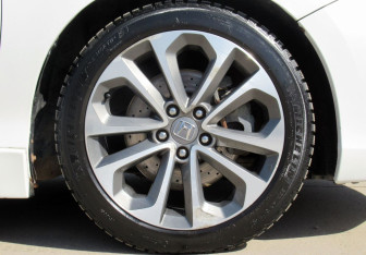 Подержанный автомобиль Honda Accord Sedan 2013 года (9 фото)