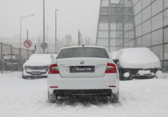 Подержанный автомобиль Skoda Octavia Liftback 2017 года (6 фото)