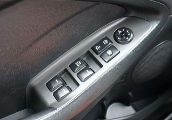 Подержанный автомобиль Kia Cerato Sedan 2019 года (15 фото)