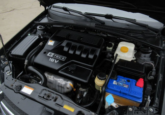 Подержанный автомобиль Chevrolet Lacetti Sedan 2007 года (10 фото)