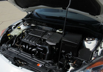 Подержанный автомобиль Mazda 3 Sedan 2011 года (10 фото)