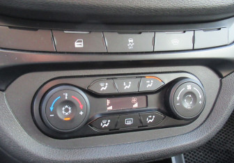 Подержанный автомобиль LADA (ВАЗ) Vesta Wagon 2021 года (12 фото)