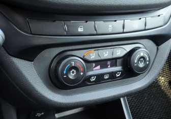 Подержанный автомобиль LADA (ВАЗ) Vesta Sedan 2020 года (16 фото)