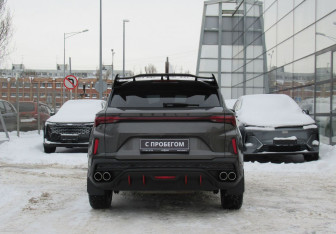 Подержанный автомобиль Geely Coolray 2023 года (6 фото)