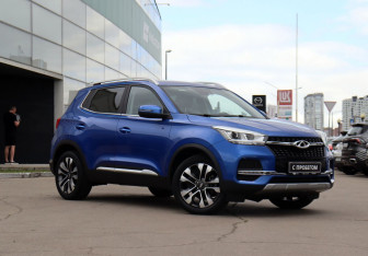 Подержанный автомобиль Chery Tiggo 4 2019 года (3 фото)