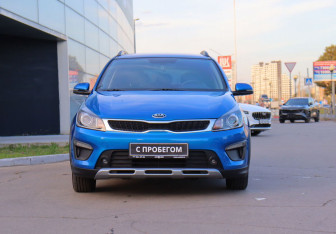 Подержанный автомобиль Kia Rio Hatchback 2019 года (2 фото)
