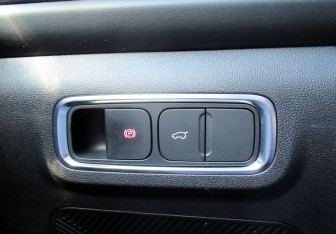 Подержанный автомобиль Jaecoo J7 2023 года (11 фото)