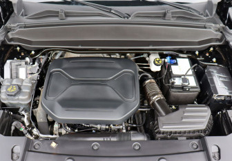 Подержанный автомобиль Haval H3 2024 года (10 фото)