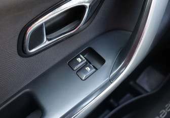 Подержанный автомобиль Kia Ceed Wagon 2014 года (14 фото)