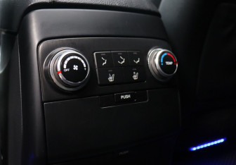 Подержанный автомобиль Hyundai ix55 2013 года (16 фото)