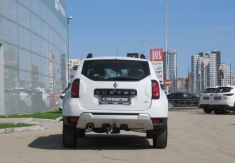 Подержанный автомобиль Renault Duster 2019 года (6 фото)